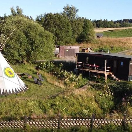 Ferienwohnung Tiny House mit Indianerzelt und Lagerfeuer im Harz Benneckenstein Exterior foto